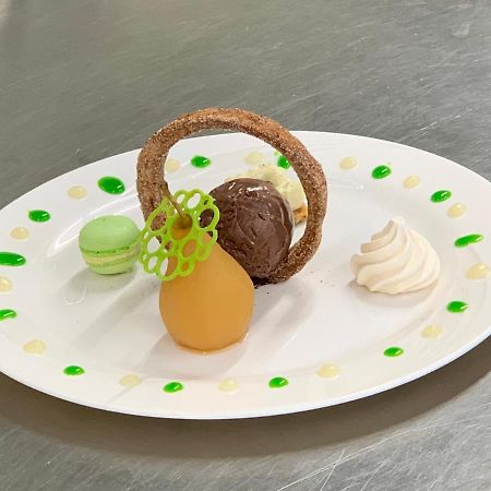 Hotel Restaurant Emshorn Oberems Buitenkant foto